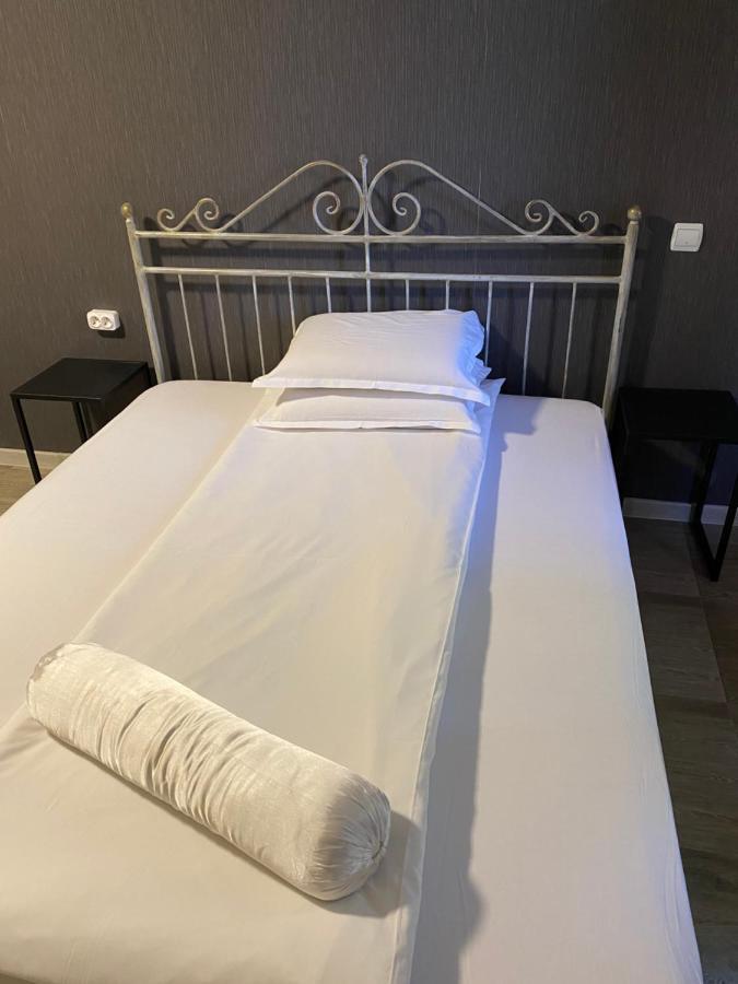 Family Hotel Amor รูเซ ภายนอก รูปภาพ